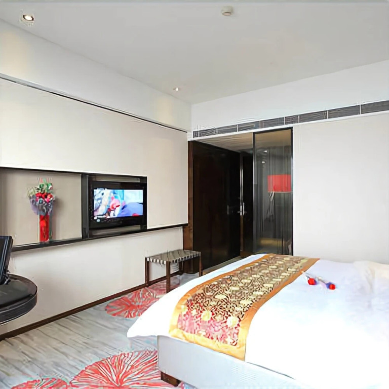 Changsha Guotian Garden Hotel (Huangtuling Subway Station)