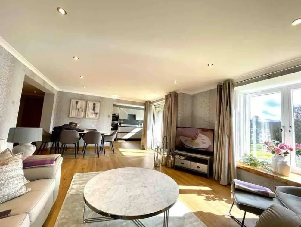 Remarkable 2-bed Apartment in Auchterarder