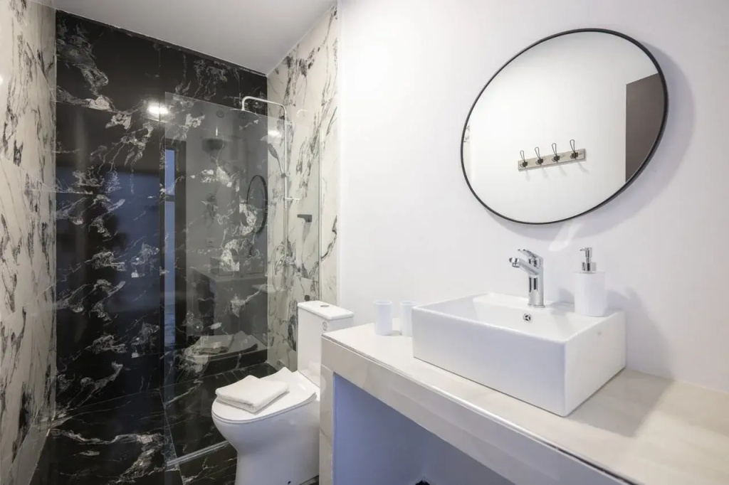 Bamboo Suites Hotel