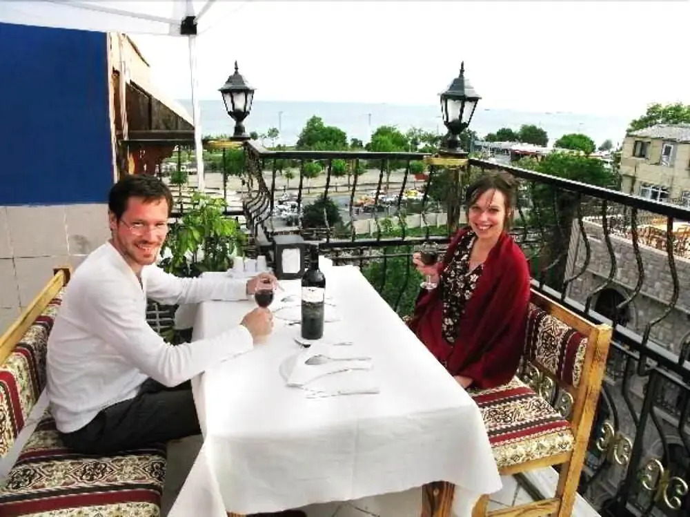 Emmasaray Hotel