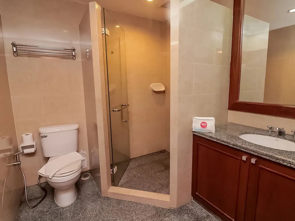 NIDA Rooms Silom Soi 12 Planet
