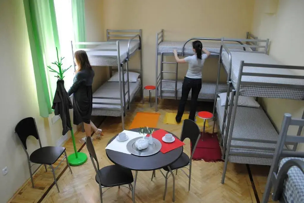 Domino Hostel