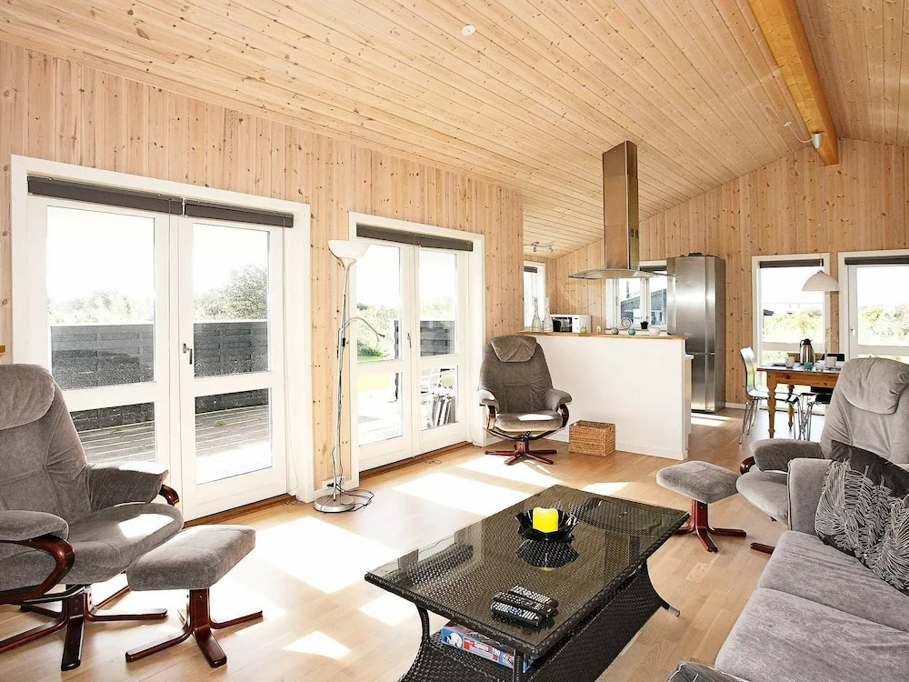 Three-Bedroom Holiday Home In Vestervig