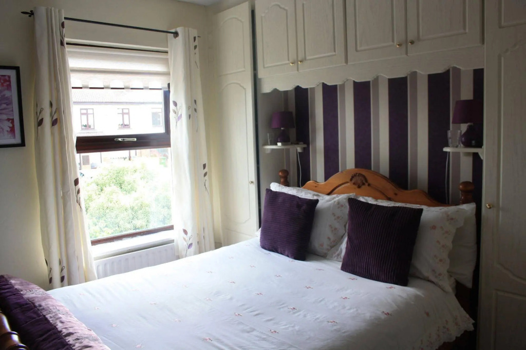 Seamount House B&B