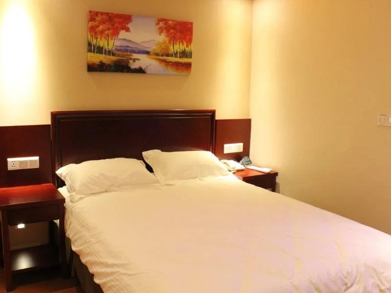 GreenTree Inn Shanghai Gucun Shuichan West Road Shell Hotel