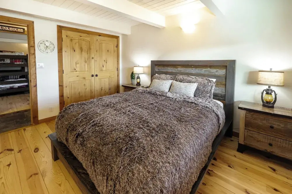 Cozy Rustic Escape