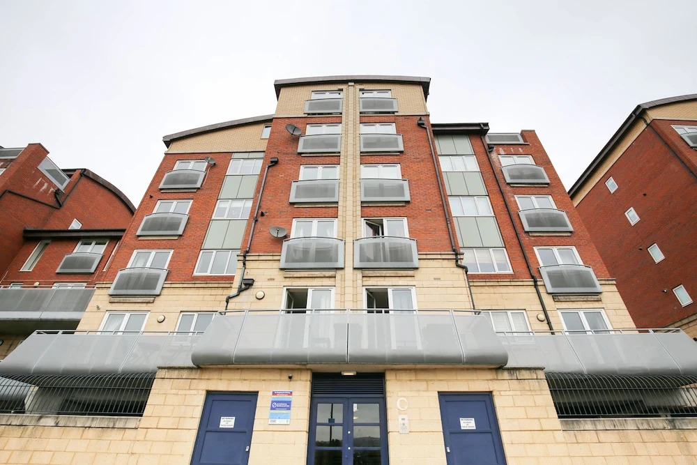 2 Bedroom Apartment Newcastle Quayside Views