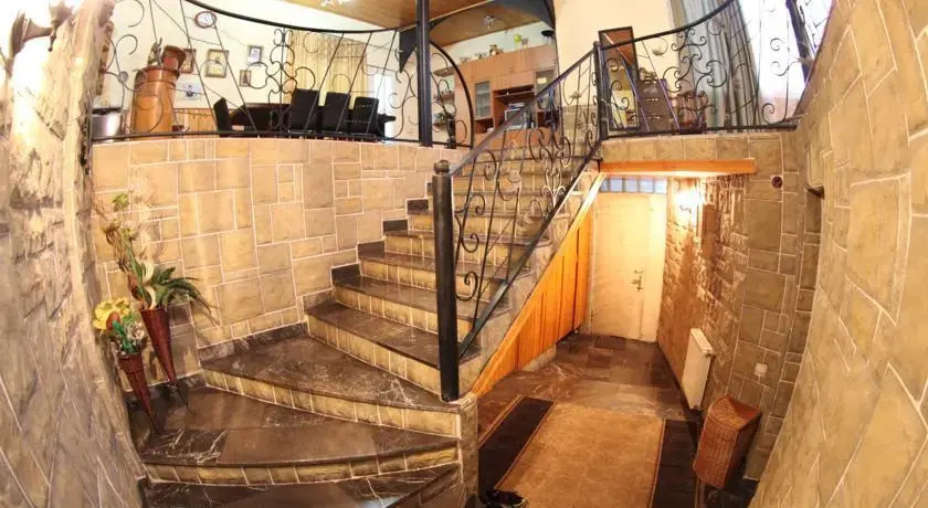 Zaalis Traditional House