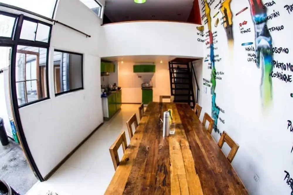 Chile Lindo Hostel