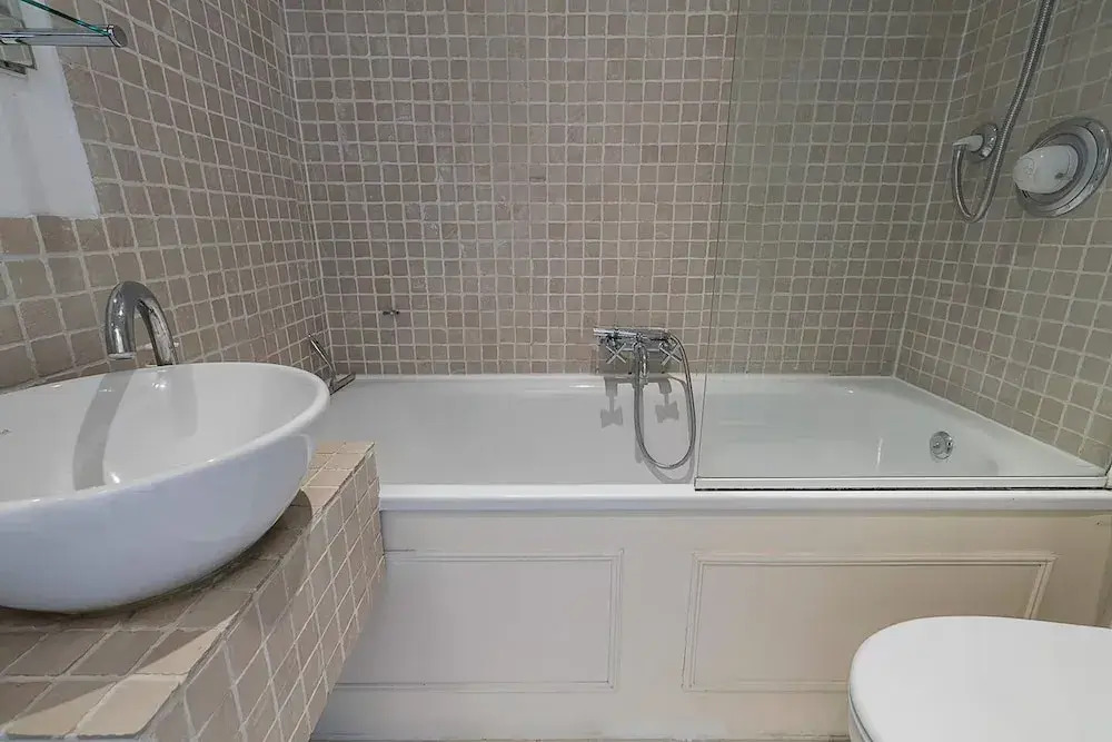 JOIVY Charming 1-Bedroom Flat with Patio