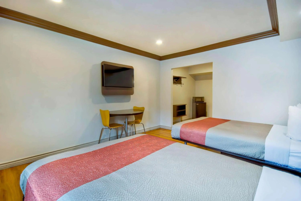 Motel 6 Gardena