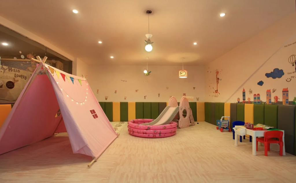 GuiLin HeShe Hotel