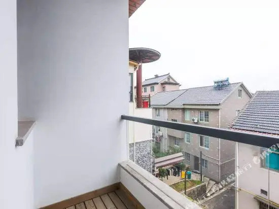 Midu Art Hotel