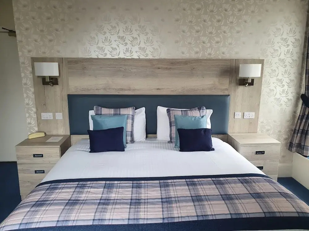 Sunninghill Hotel