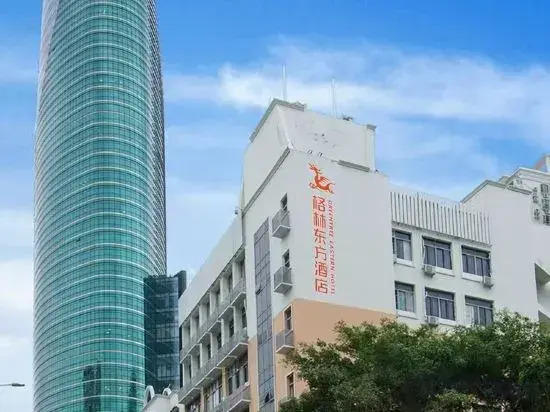 GreenTree Eastern Hotel(Shenzhen Jingtian Metro Station Store)