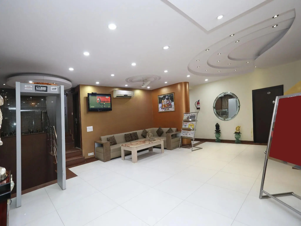 OYO 484 RTS Hotel