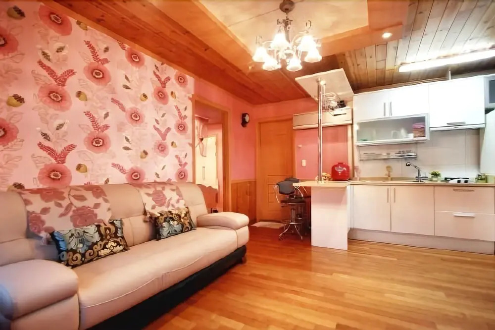 Taean Navy Blue Pension