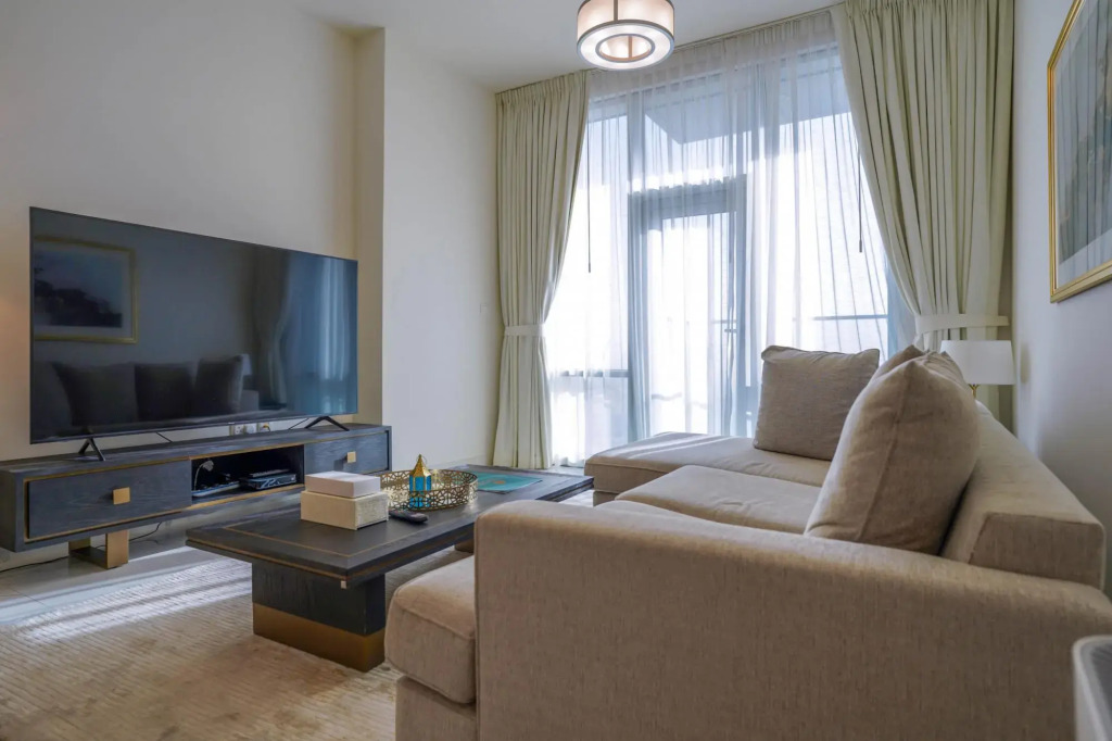 Al Habtoor City - Amna Tower 5808