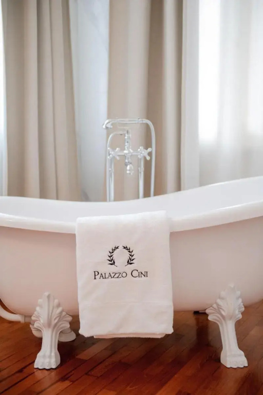 Palazzo Cini Luxury Rooms in Pisa