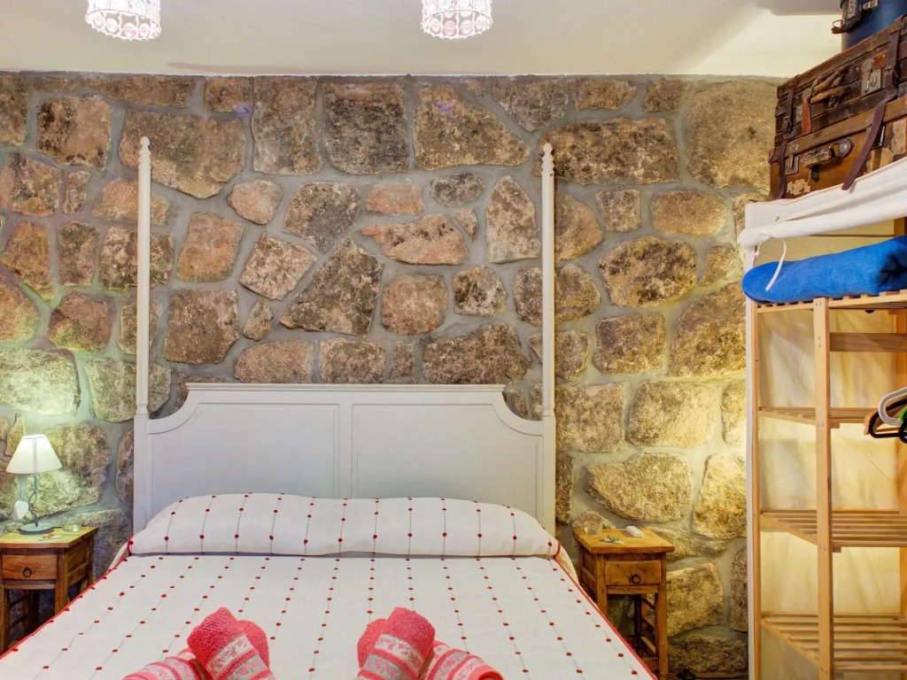 Flat in Galapagar with Spa and Mountain Views