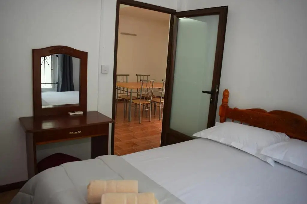 Sea Front Apartment Villa