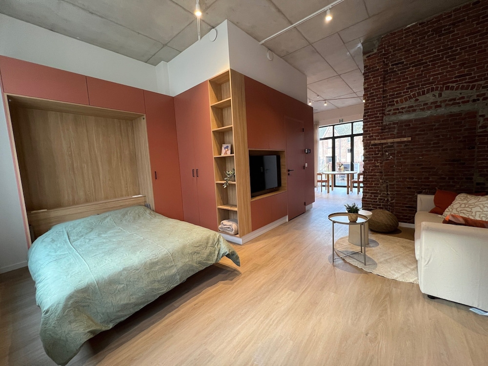 Charming Ground-floor Apartment in Bree