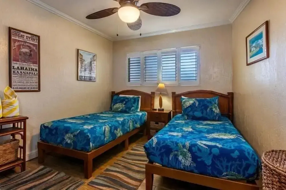 Menehune Shores, #210 3 Bedroom Condo by RedAwning