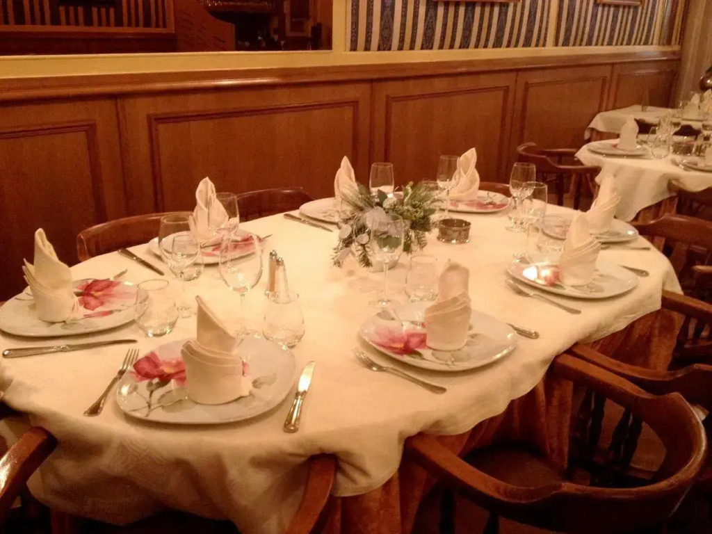 Logis Hôtel & Restaurant - Le Mouton Blanc