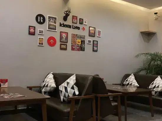 Dali City Shuanglang Town Six rooms Inn