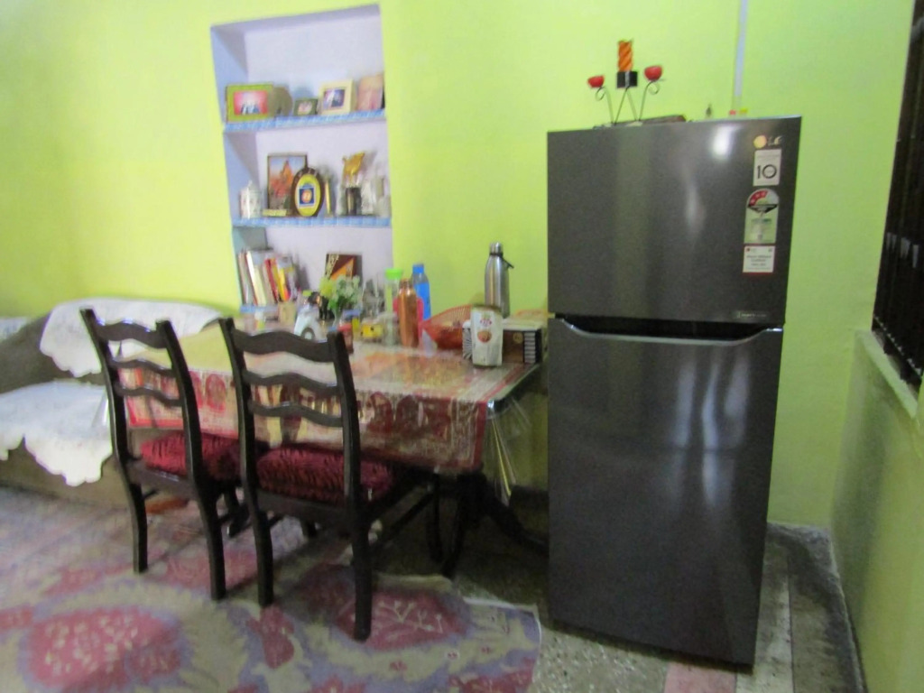 Nadya Homestay For Female & family