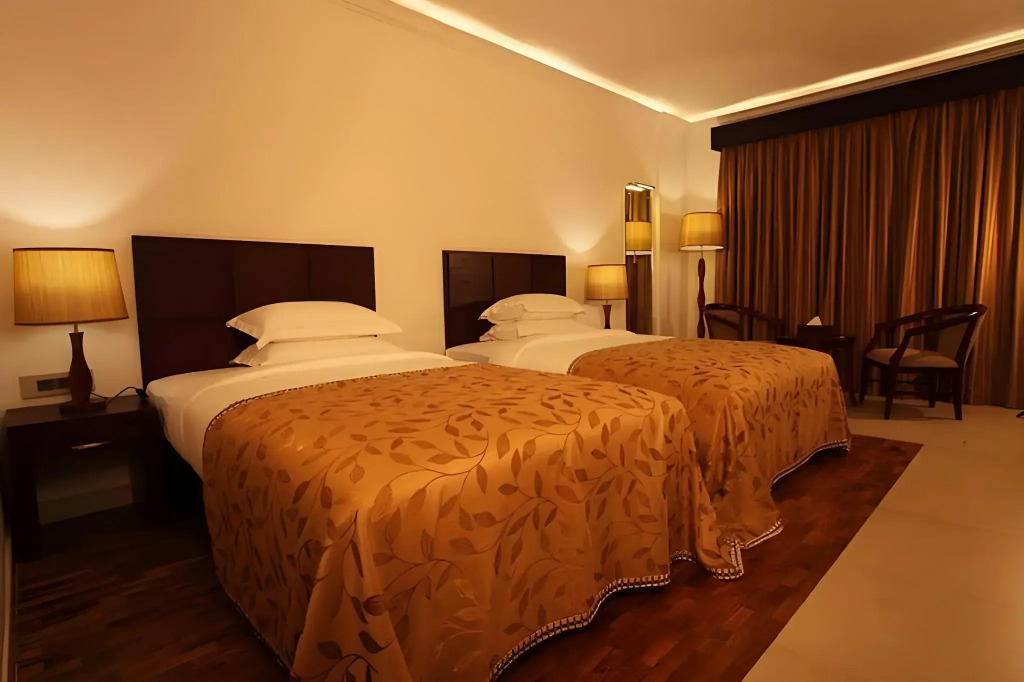 No. 18 Hotel