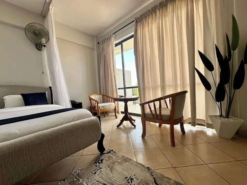 Iman Hotel