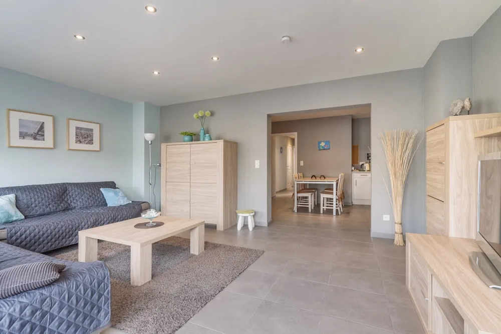 Pleasant apartment near the seafront