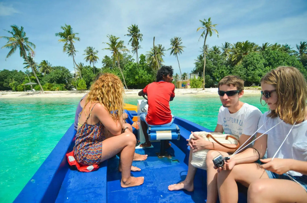 Huraa East Inn
