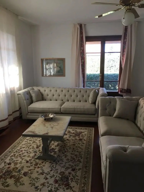 House With 2 Bedrooms in Forte dei Marmi, With Enclosed Garden and Wif