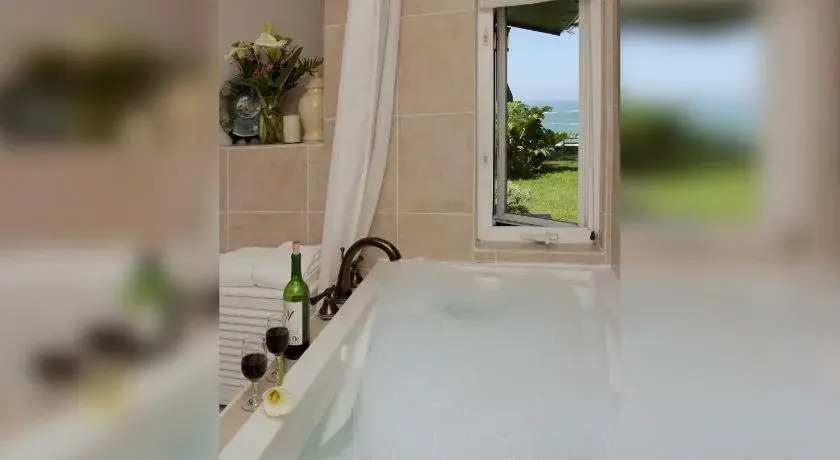 Agate Cove Inn