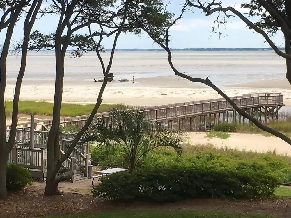 Peaceful Beach Getaway W/ 3 Pools & Tennis 2 Bedroom Condo