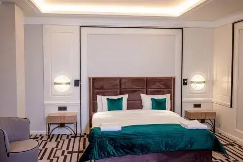 Hotel Carolin
