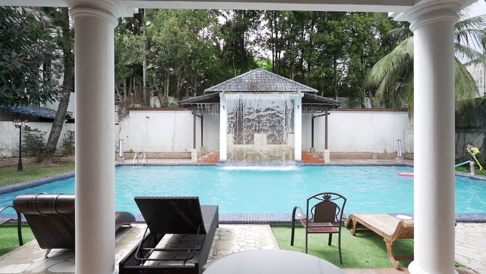 Seremban Grande Villa by uBook