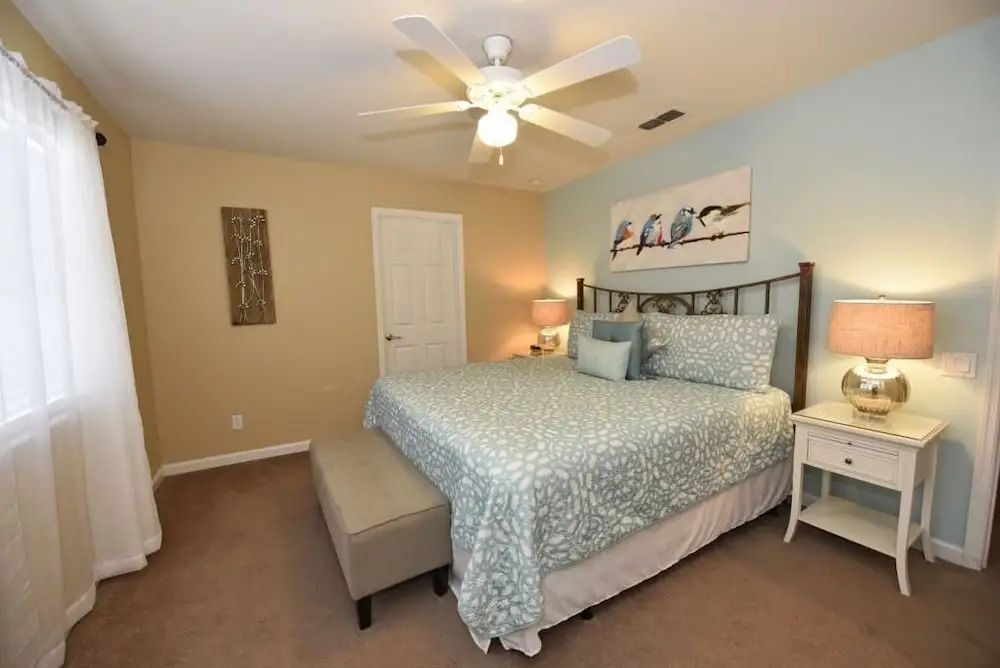 7825 The Windsor House 6 Bedroom by Florida Star