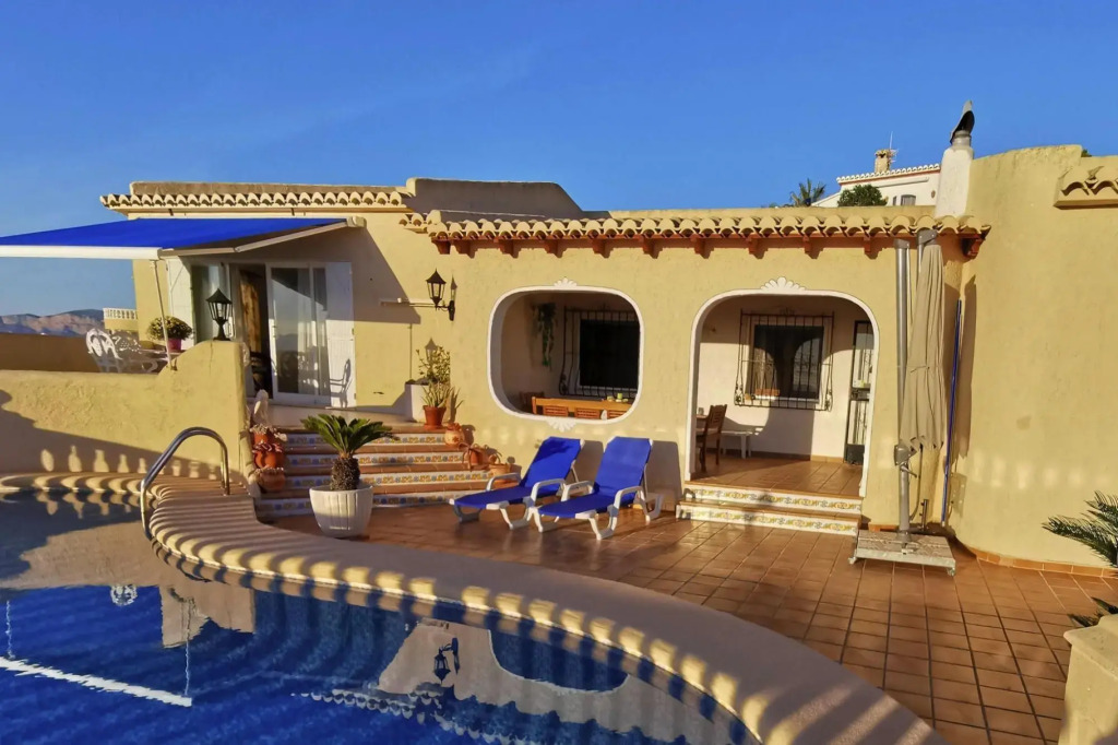 Villa, Cumbre del Sol