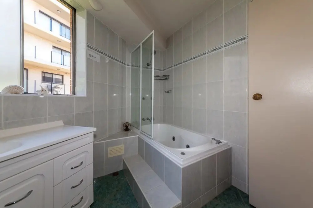 Portofino, Unit 4/7 Laman Street