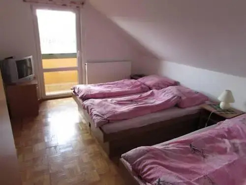 Apartman Ustie