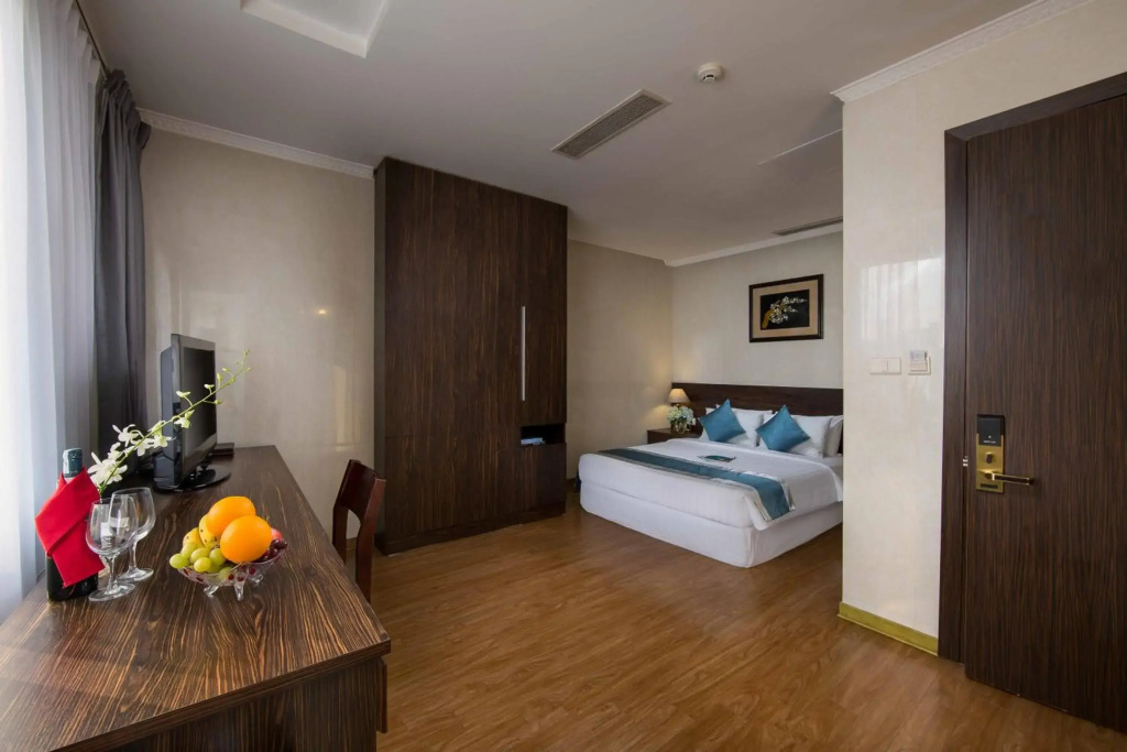 Danly Hotel