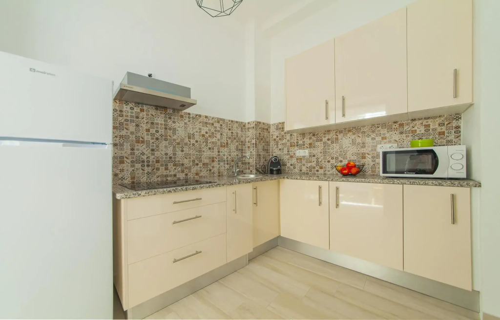 A46 - Oliveira Downtown Apartment