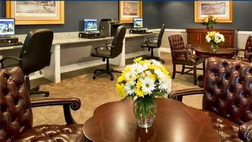 Washington Suites