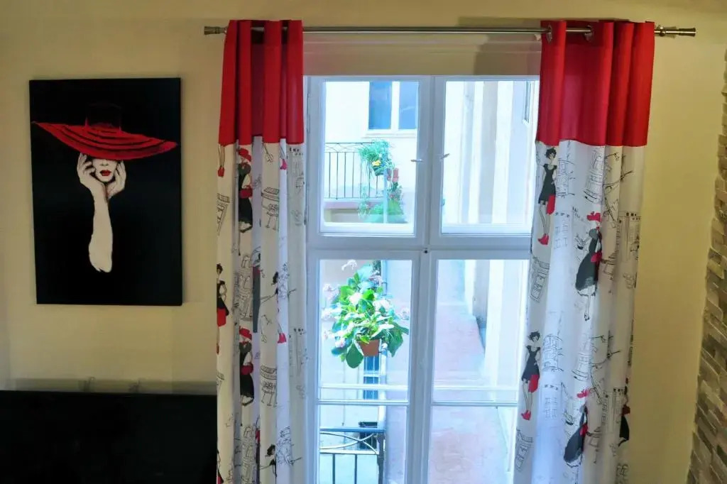 Dorothilux Apartment by Staymood Holidays