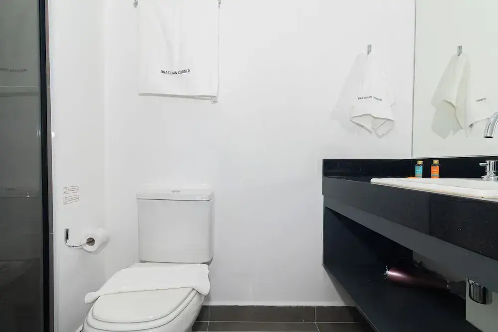 Duplex com piscina e academia