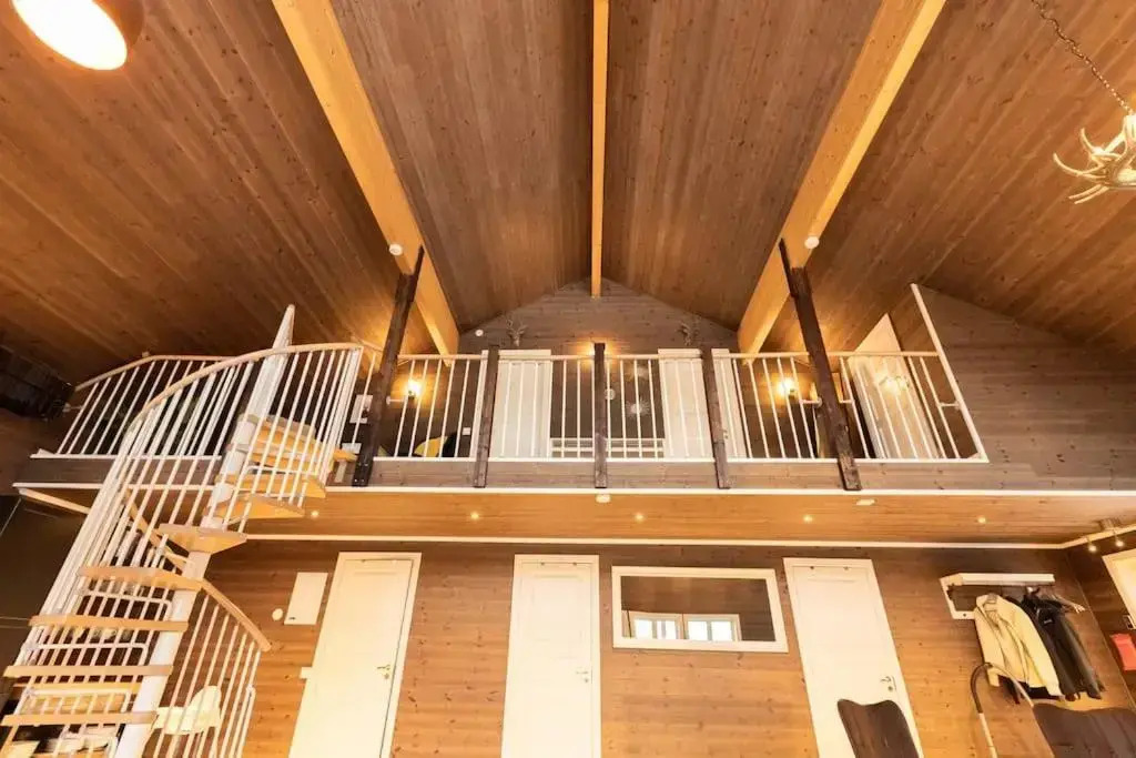 New big cabin with a stunning view