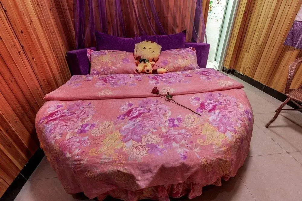 Xitang Moon Courtyard Guest House